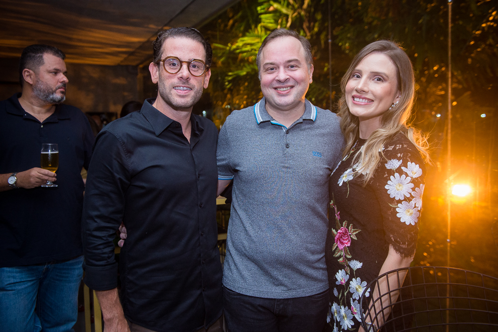 Felipe Bezerra, Marque E Renata Viana