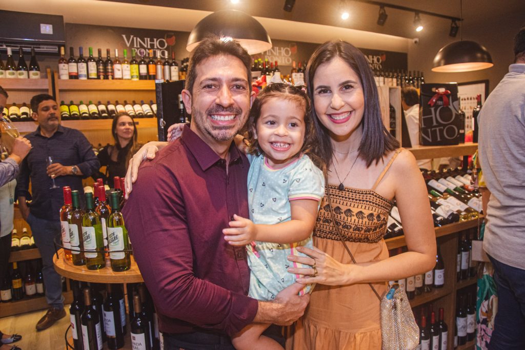 Felipe, Cecilia E Alice Adjafre