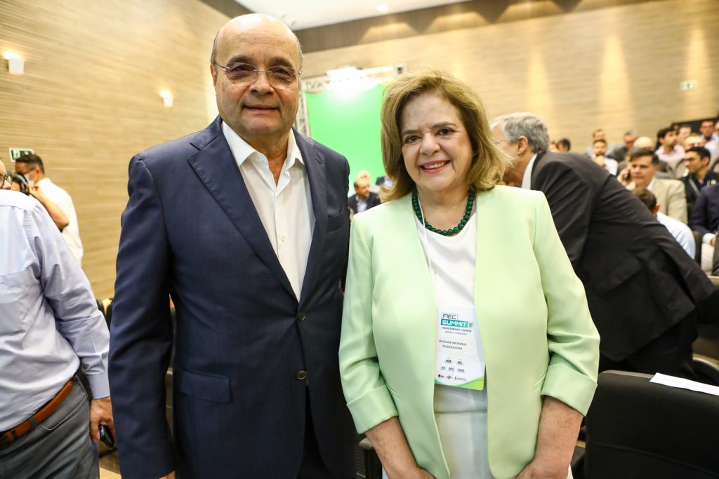 Fernando Gurgel E Roseane Medeiros