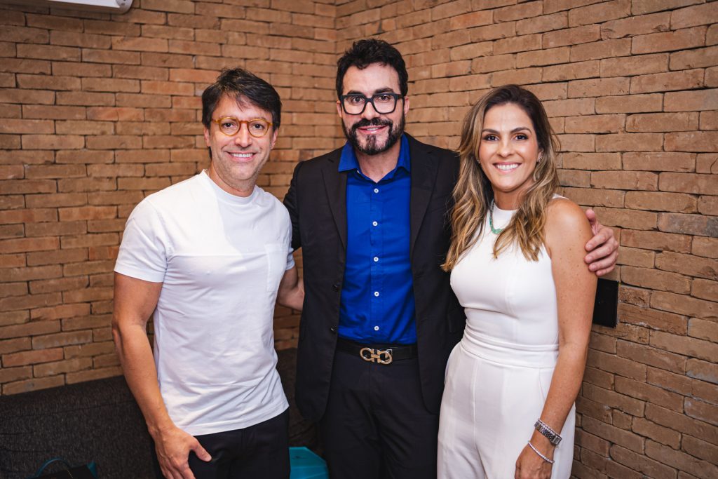 Francisco Marinho, Padra Fabio De Melho E Mariana Mota