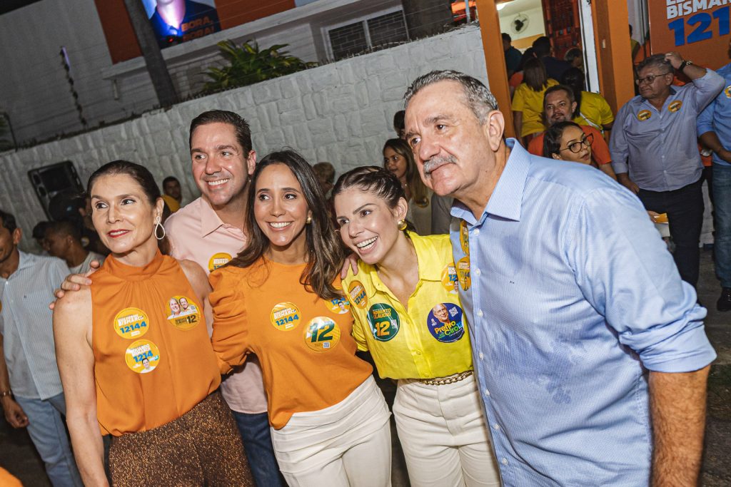 Glaucia Maia, Eduardo Bismarck, Nadia Bismarck, Carol Bezerra E Bismarck Maia (2)