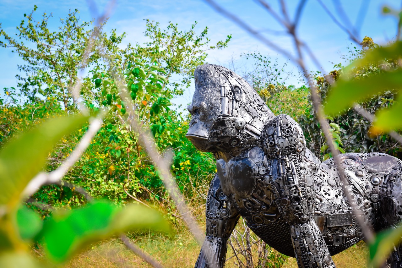 Iguatemi Bosque recebe exposição com peças feitas de sucata de ferro