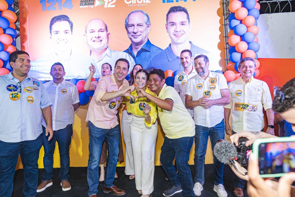 Inauguracao Comite Eduardo Bismarck E Guilherme Bismarck (5)