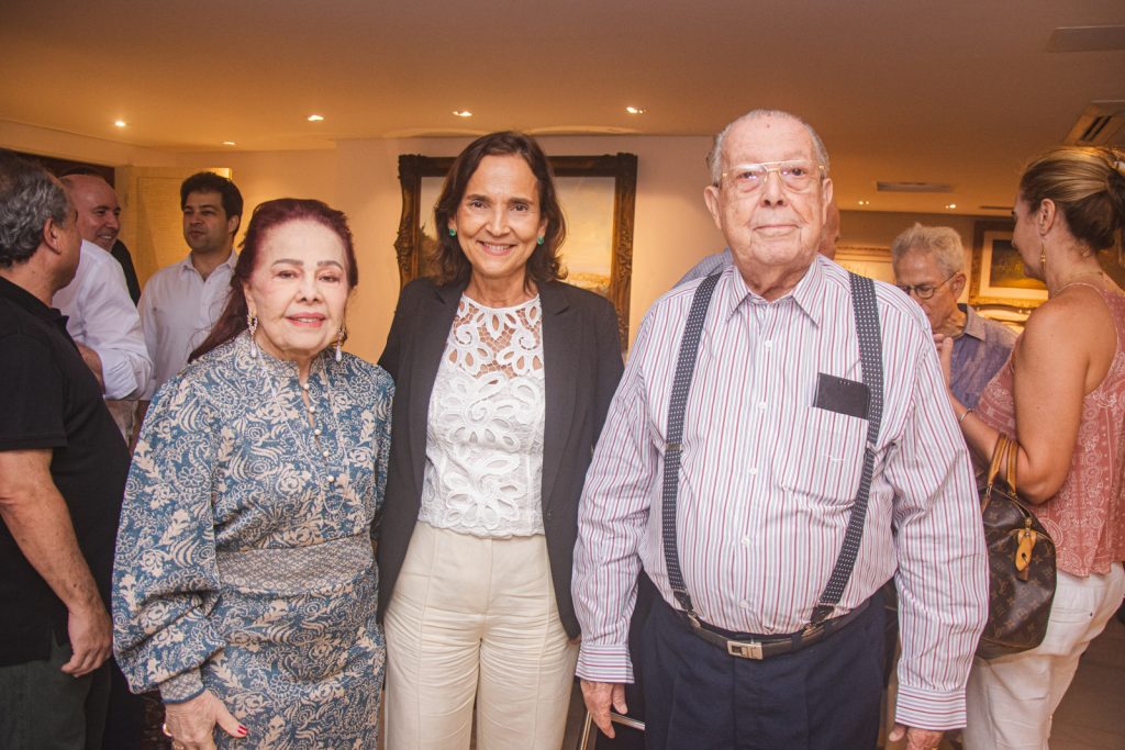 Itala Ventura, Izolda Cela E Edson Ventura