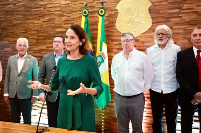 Governo do Ceará assina mais dois memorandos para Hub de H2V no Pecém