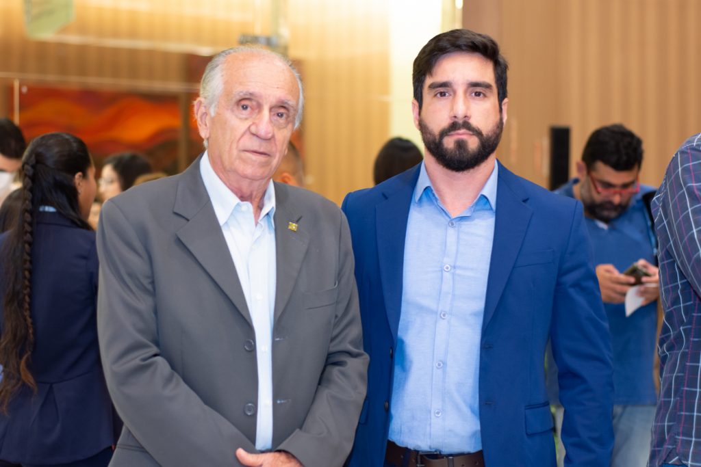 João E Antonio Guimarães (1)