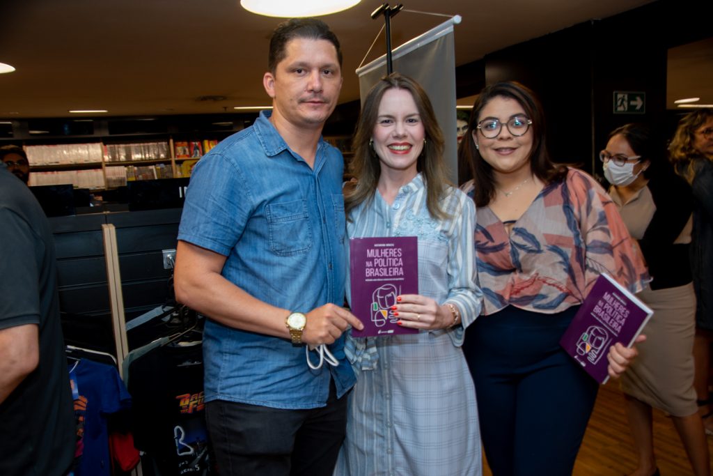 John Herbert, Natalia Rios E Caroline Abreu