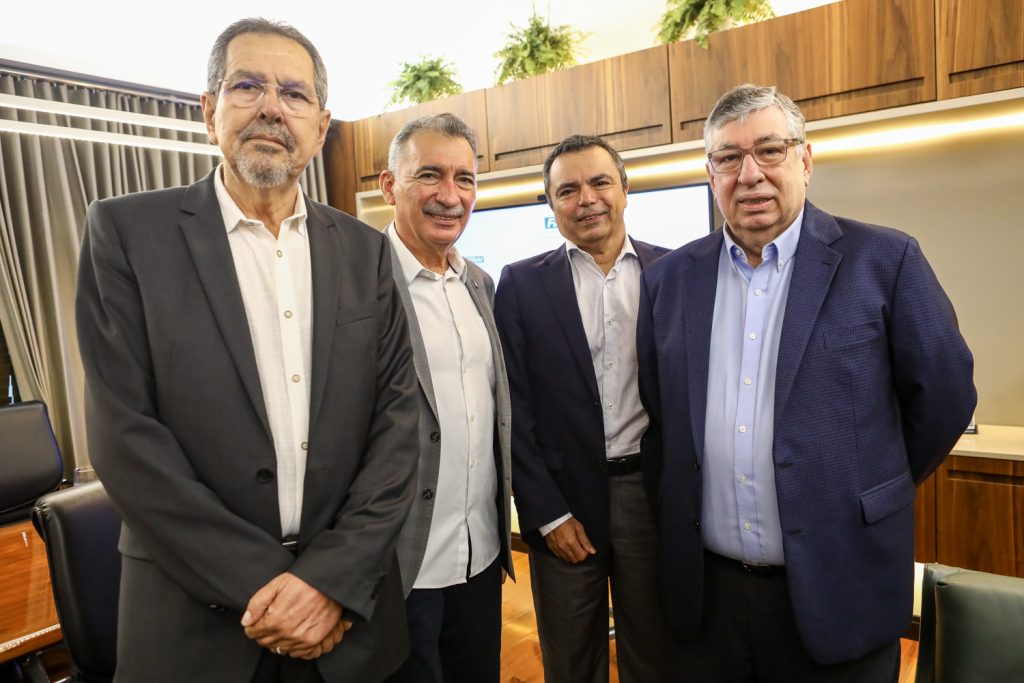 Jorge Parente, Lucio Bruno, Juvencio Viana E Maia Junior (1)