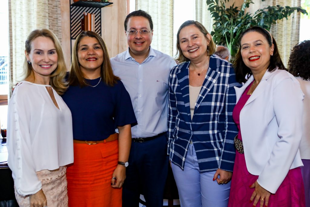 Joyce De Castro, Conci Lima, Rodrigo Barroso, Renata Santiago E Flavia Chaves