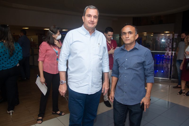 meeting exclusivo - Moura Dubeux realiza pré lançamento do residencial Garten no cinema do Shopping Iguatemi Bosque