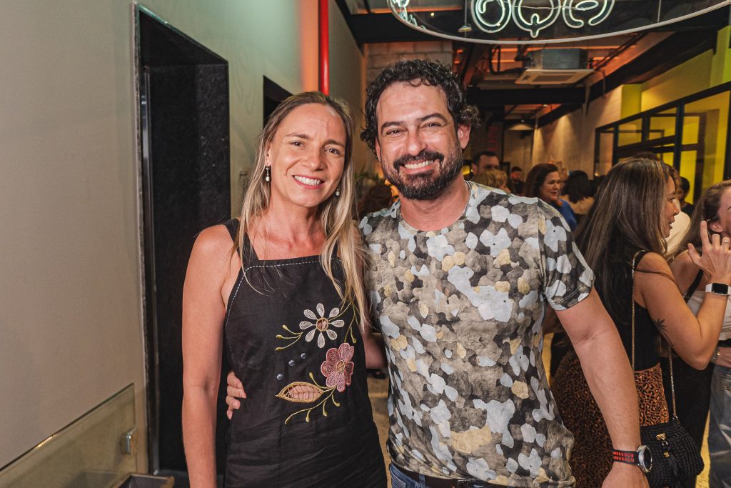 Kendra Lima E Marcelo Praça