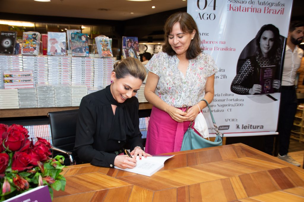 Lançamento Do Livro Mulheres Na PolÍtica Brasileira (2)
