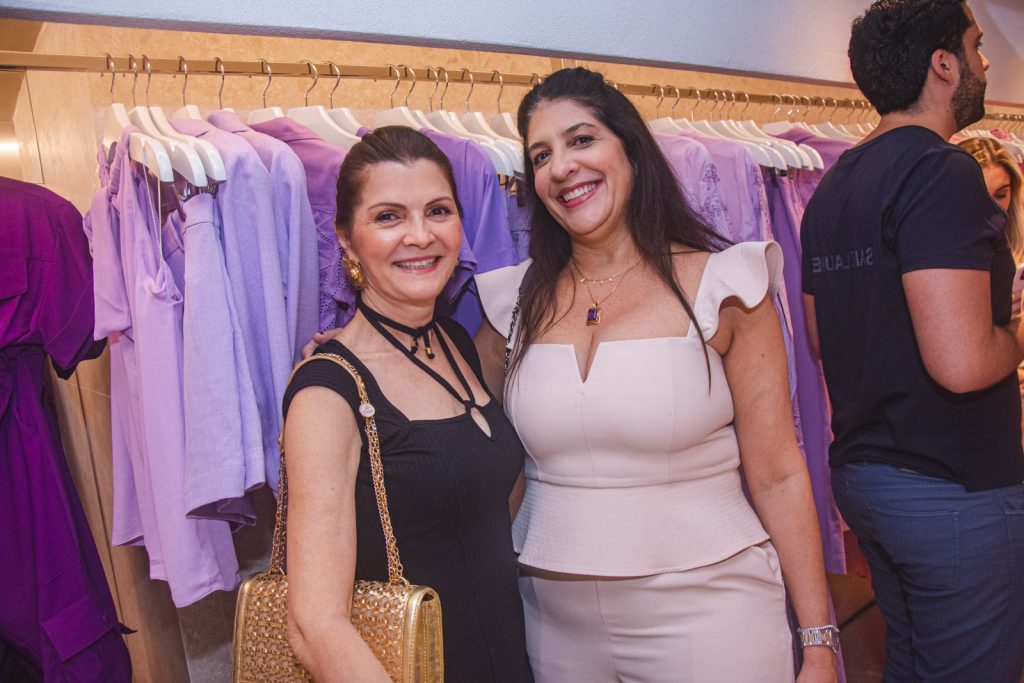 Liliana Farias E Elisa Oliveira