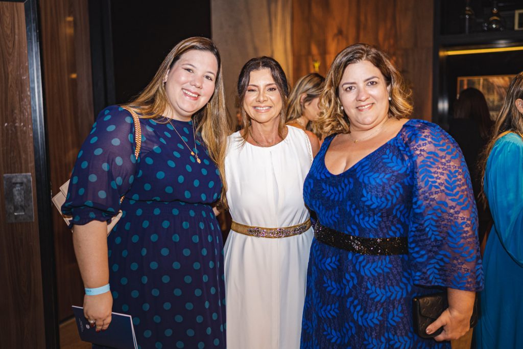 Livia Padua, Emilia Buarque, Claudia Magela