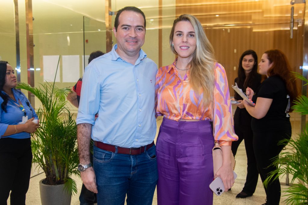 Marcelo Paz E Jade Romero