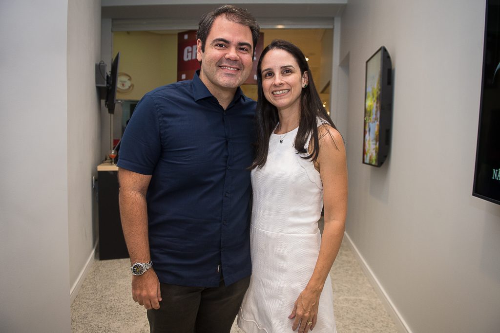 Marco Cabral E Carine Cabral (2)
