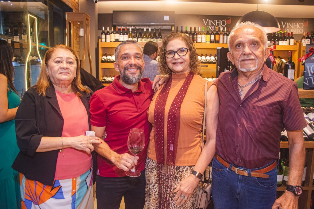 Maria Helena Viana, Rafael Chuck, Maria De Fatima E Jacob Lima