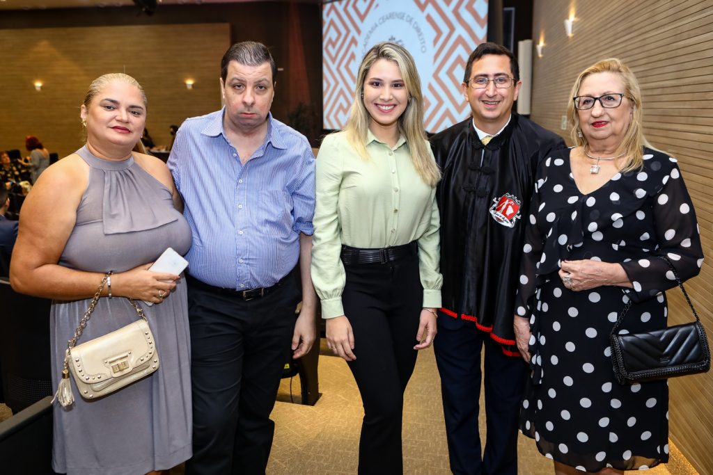 Maria Jose, Roberto Wagner, Raissa E Roberto Victor, Fani Ribeiro
