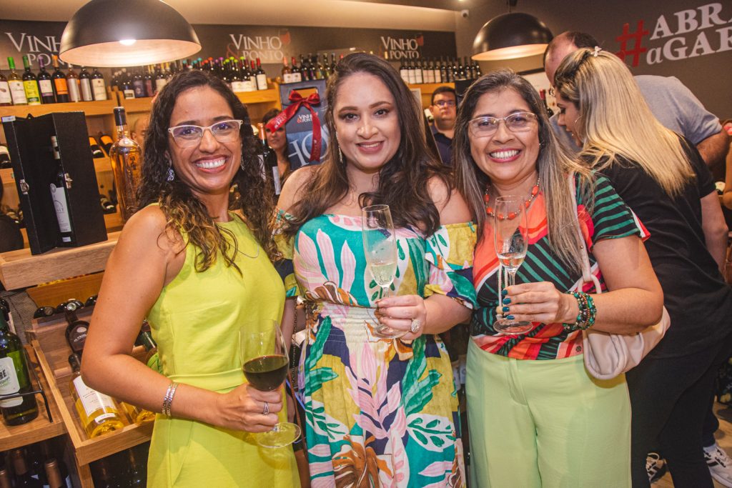 Mariana Lima, Ursula Lourenco E Alana Reboucas