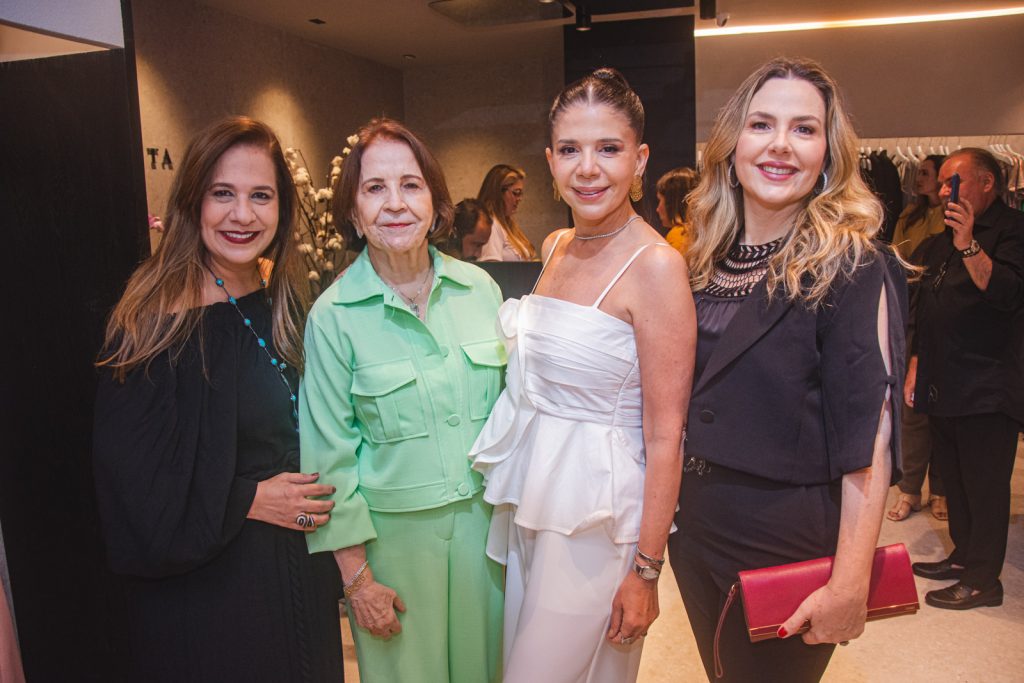 Martinha Assuncao, Lenita Negrao, Maria Lucia Negrao E Suyane Studart