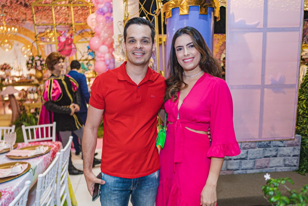 Mauro Neto E Lais Arruda