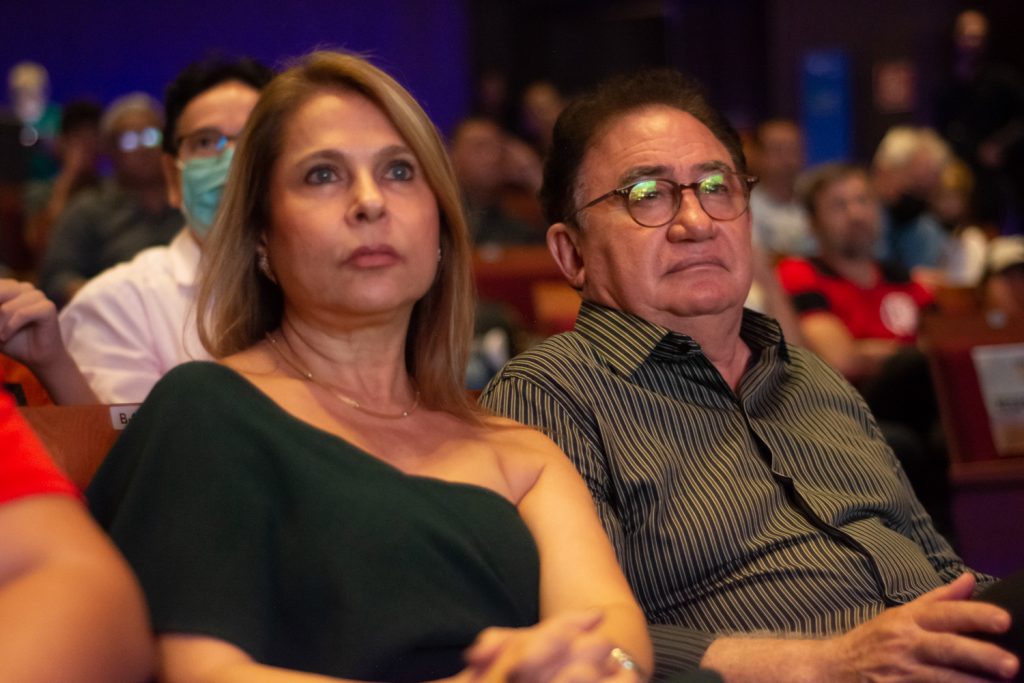 Morgana E Manoel Linhares