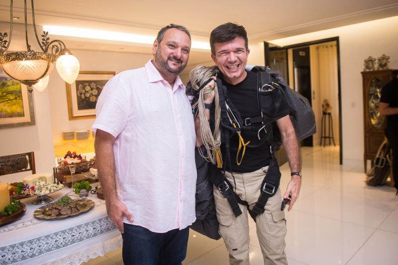 Curto-Circuito - Patriolino Dias festeja a nova idade bem ao seu estilo no Boteco do Patrol