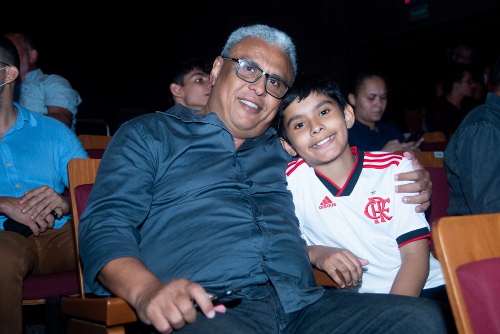 Paulo Santos E Victor Hugo