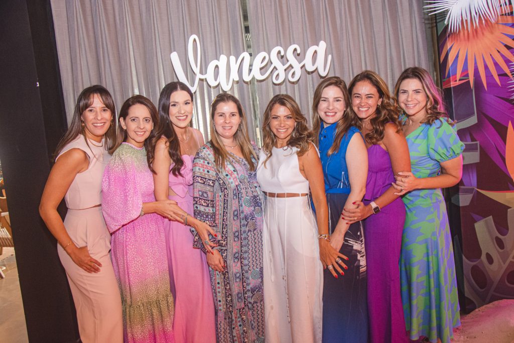 Rebeca Araujo, Aline Amorim, Giuliana Botelho, Adriana Loureiro, Vanessa Queiros, Maria Clara Dallolio, Bia Bezerra E Ana Santos