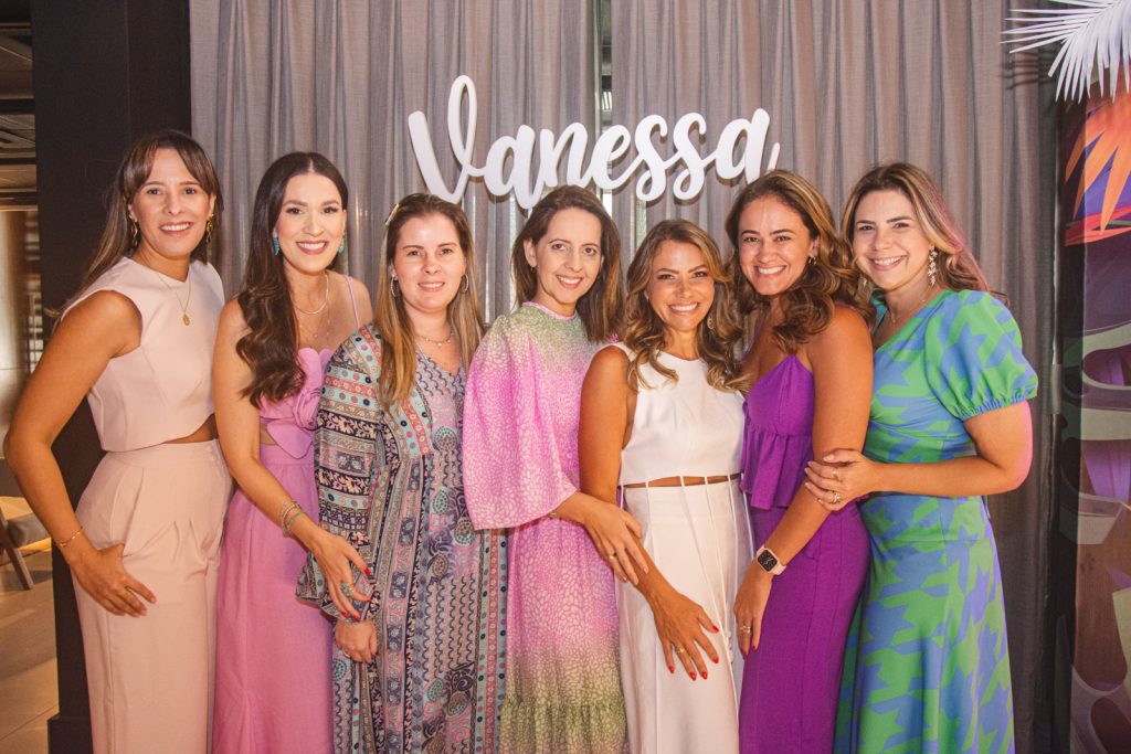 Rebeca Araujo, Giuliana Botelho, Adriana Loureiro, Aline Amorim, Vanessa Queiros, Bia Bezerra E Ana Santos