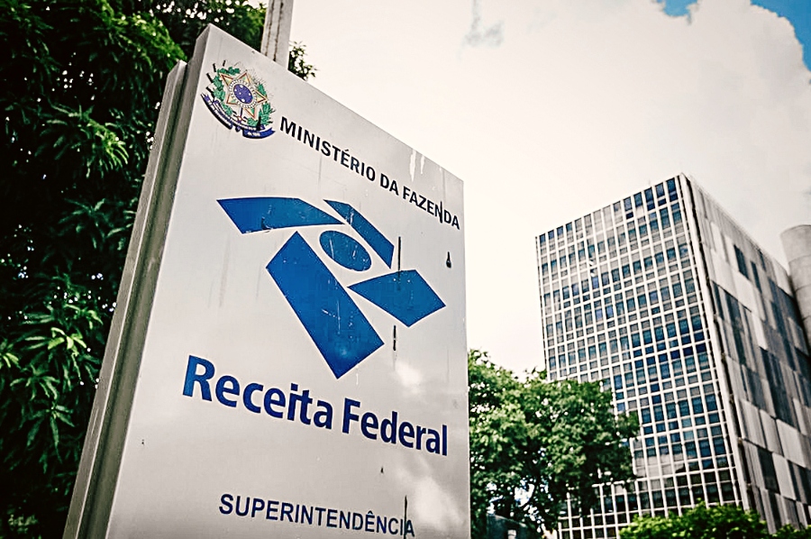 Empresas podem renegociar dívidas com a Receita e ter descontos de até 70%