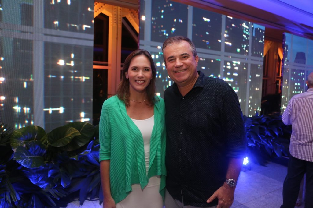 Renata Santos E Ricardo Bezerra