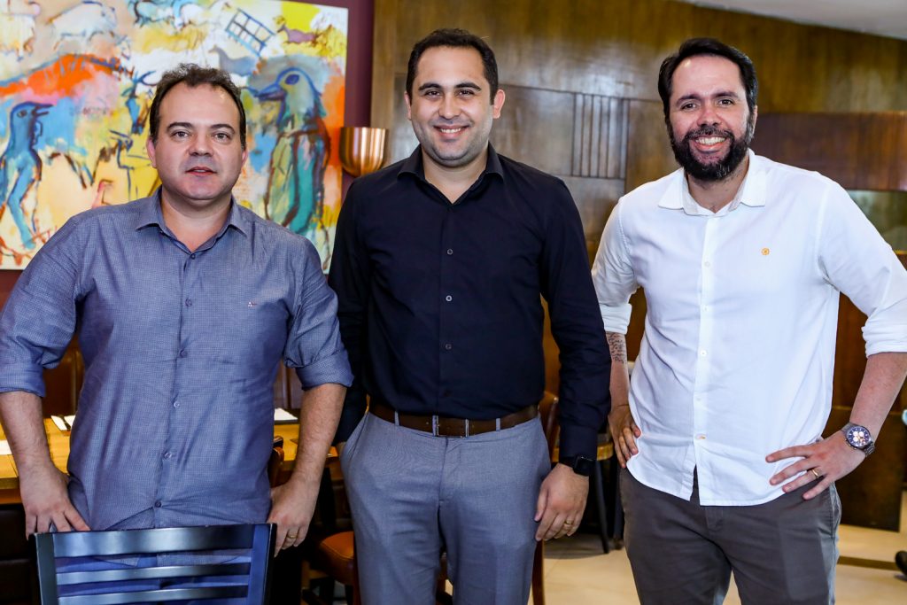 Ricardo Fernandes, Marcos Oliveira E Thiago Taumaturgo