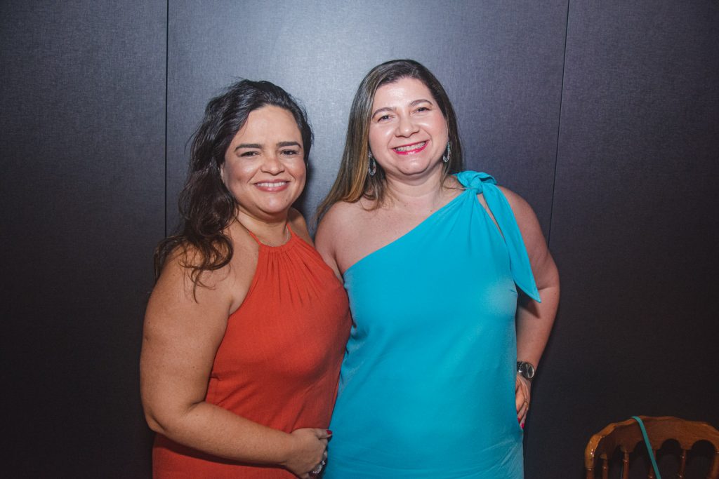 Roberta Gentil E Ivina Masih