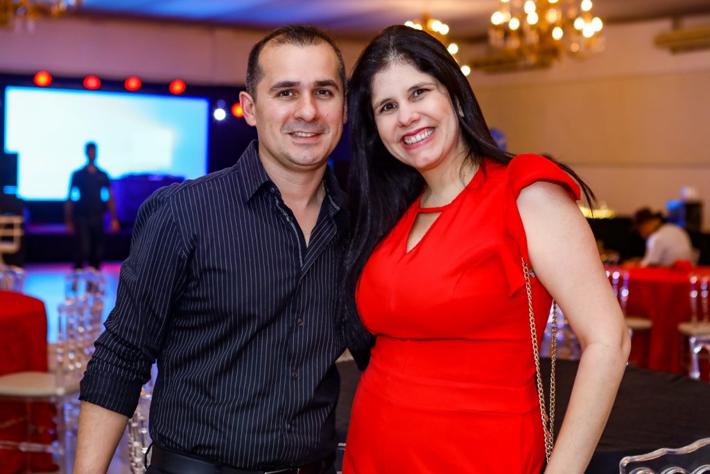 Roberto Leite E Juliana Freitas