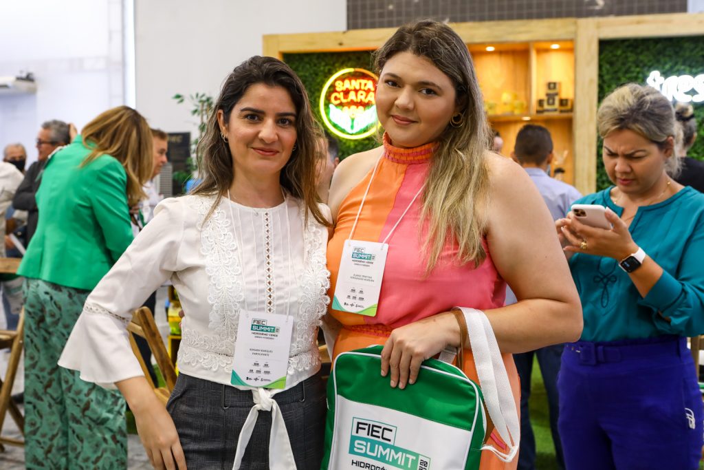 Ronara Marques E Elaine Cristina (1)