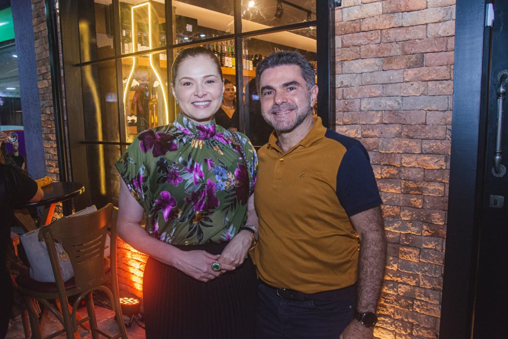 Sheila E Isaac Furtado