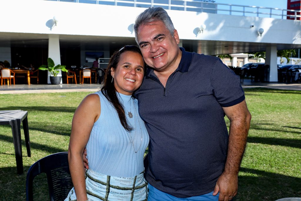 
				Simone Moura e Wilson Lima
				