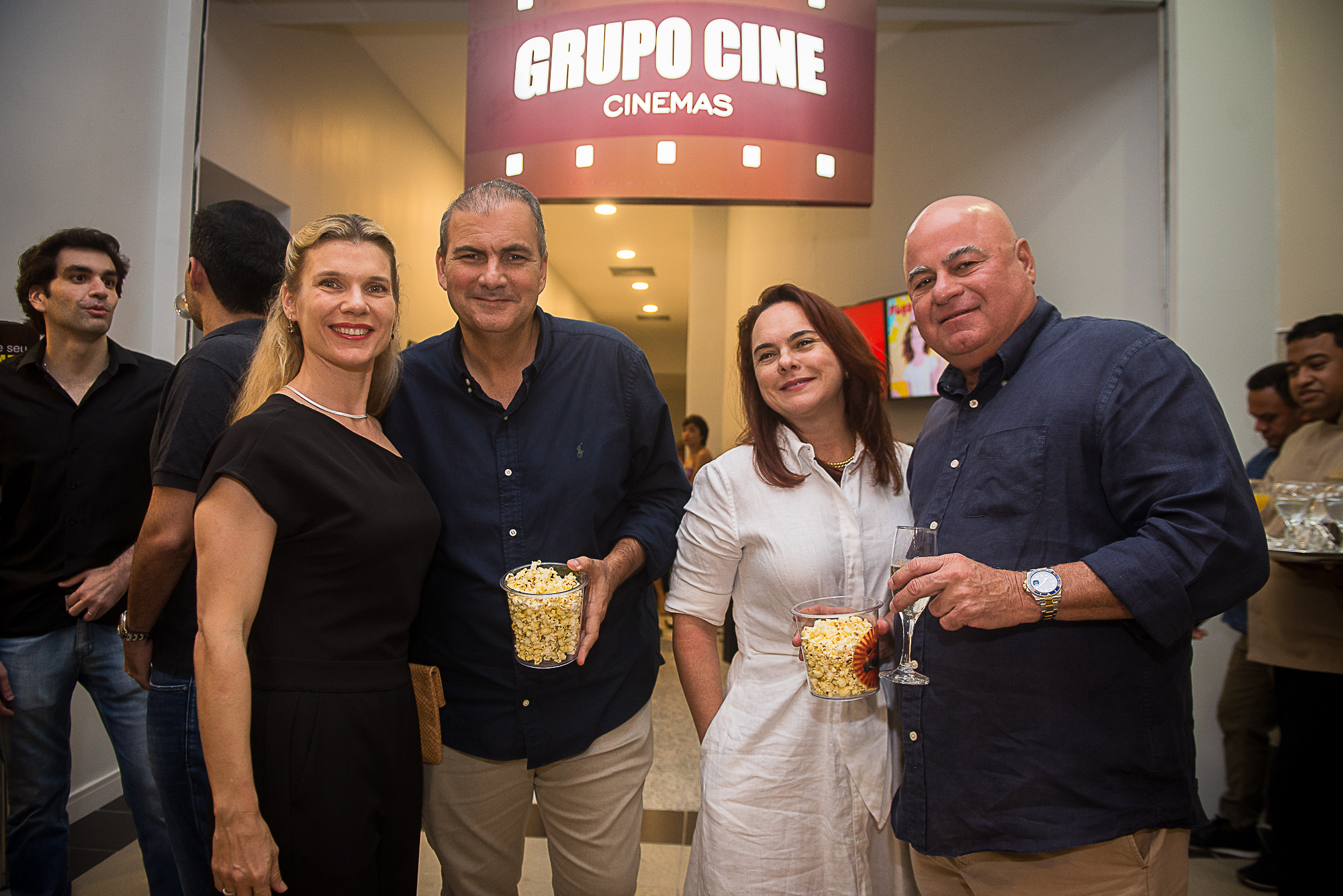 Shopping Del Paseo reúne convidados especiais para inauguração do seu novo cinema