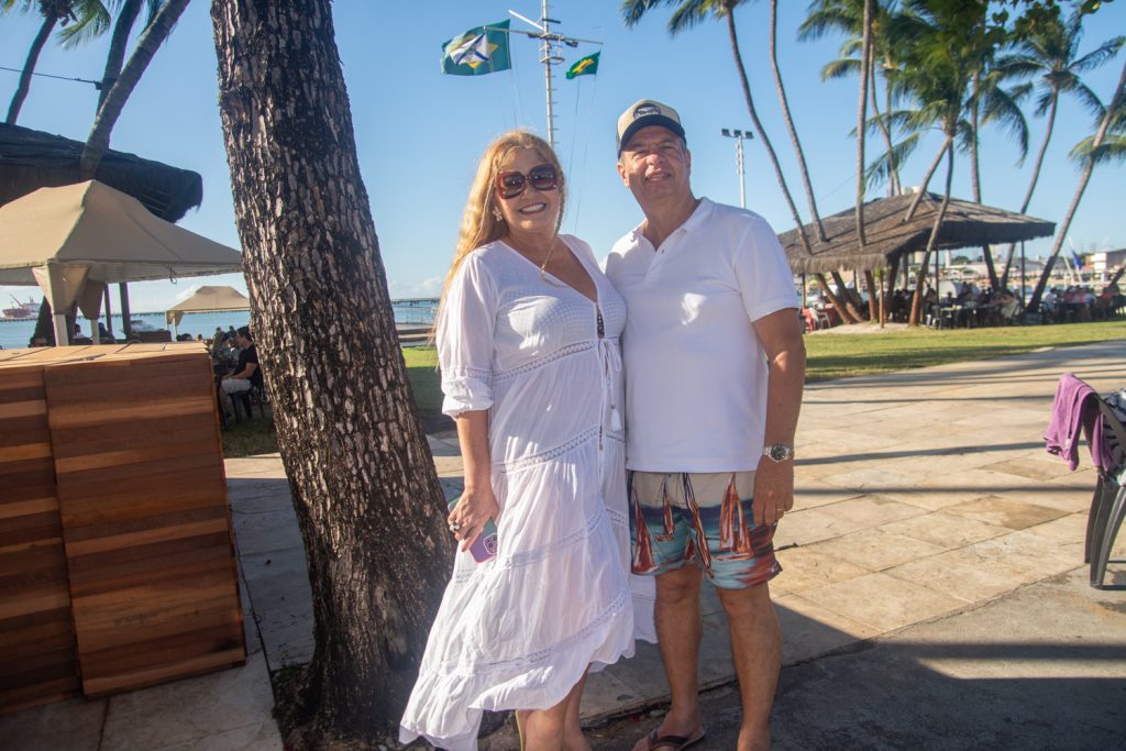 Stela E Marco Salles