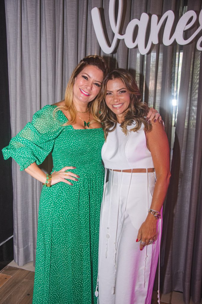 Tatiana Luna E Vanessa Queiros (1)