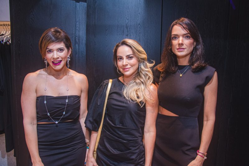 Um novo momento, uma nova Lenita - Glamour, requinte e modernidade marcam a noite de reinauguração da Lenita na Leonardo Mota