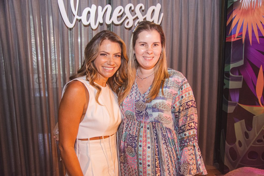 Vanessa Queiros E Adriana Loureiro