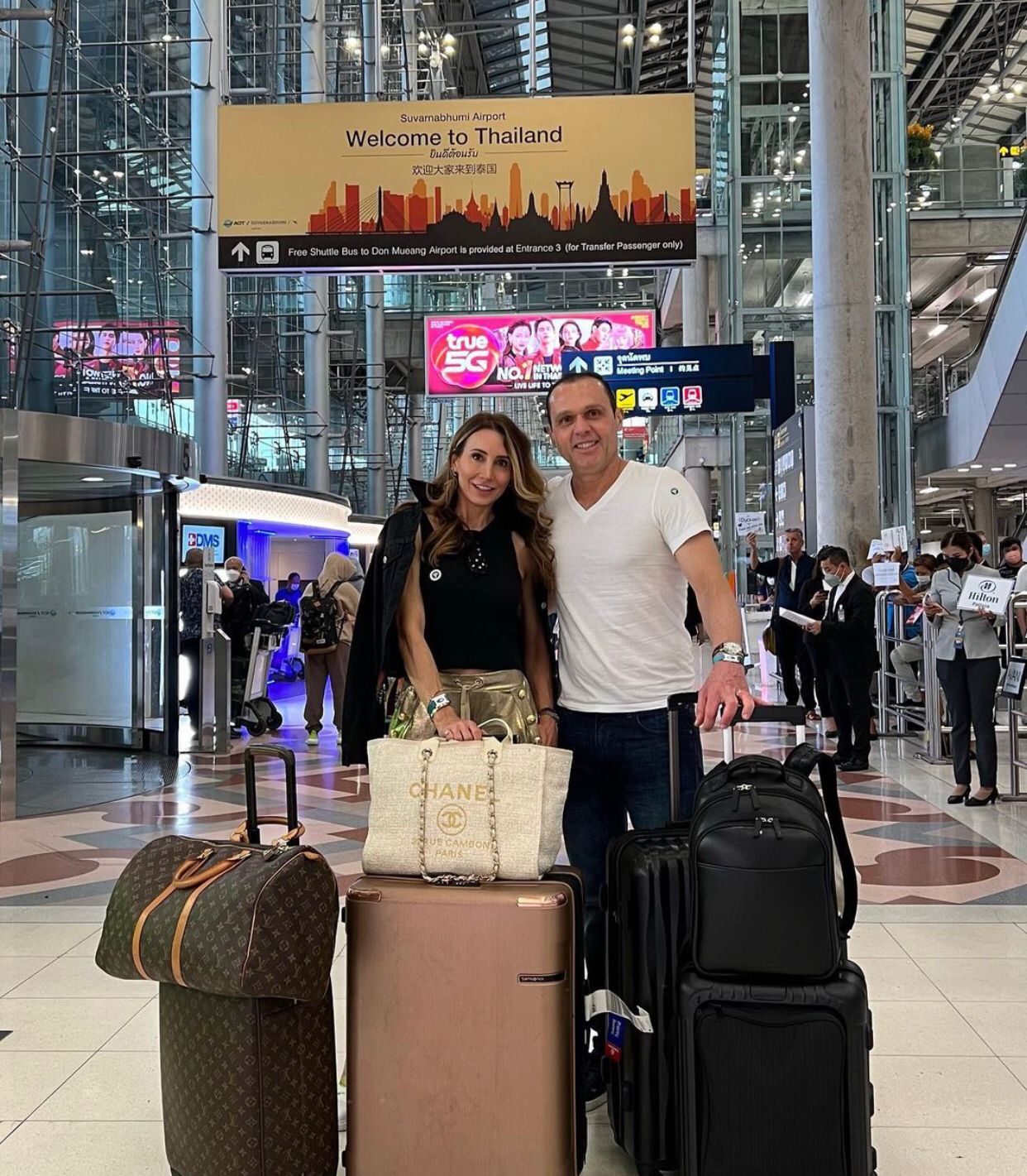Apaixonados por viagens, Melaine e Eduardo Diogo aterrissam em Bangkok
