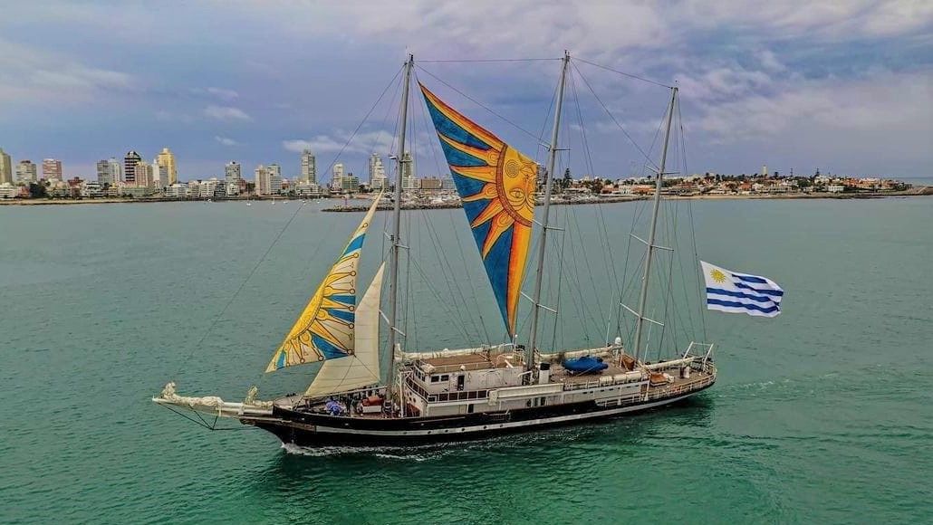 O Veleiro-Escola Capitán Miranda, do Uruguai, estará aberto para visitação pública neste final de semana em Fortaleza