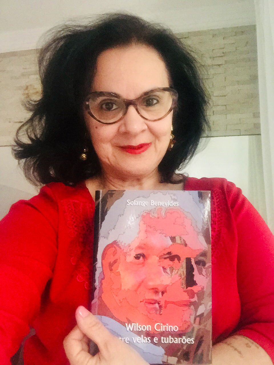 Solange Benevides lança biografia inédita sobre a vida de Wilson Cirino