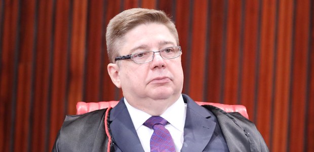 Ministro cearense Raul Araújo Filho vai ser relator no caso da cassação da chapa do PL Ceará