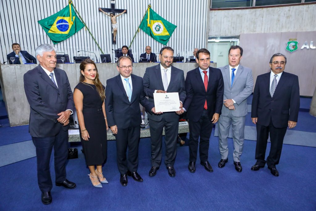 Assis Machado, Renata Dias, Carlos Matos, Patriolino Dias, Salmito Filho, Carlos Fujita E Roberto Sergio