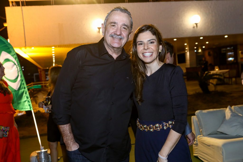 Bismarck Maia E Carol Bezerra