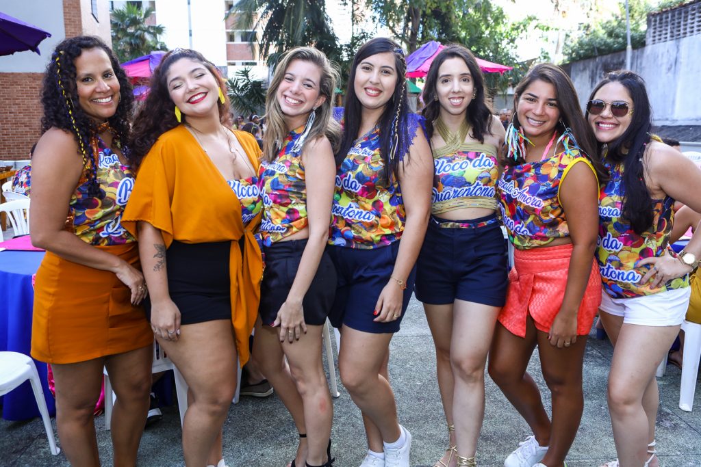 Candice Vieira, Ina Silveira, Natalia Veloso, Juliana Vasconcelos, Graziela Bastos, Lais Mazullo E Luiza Gomes